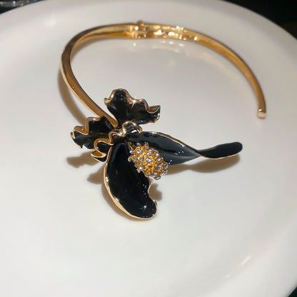 琺瑯花朵鑲鑽誇張項鍊