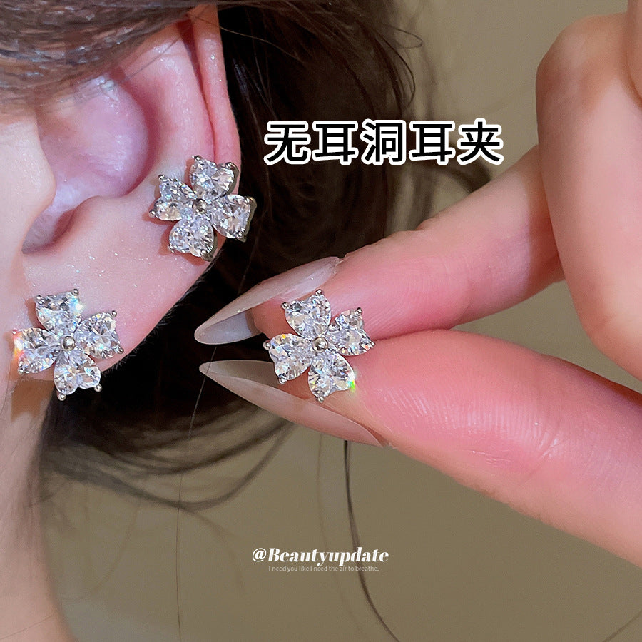 淡顏天菜~閃耀鋯石花朵耳夾女無耳洞輕奢高級感耳釘甜美風耳飾女