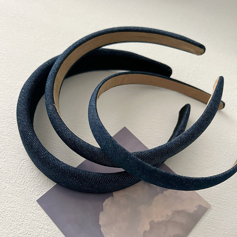 藍色布面寬版簡約髮箍－藏青小號款細節｜https://igowo.tw/