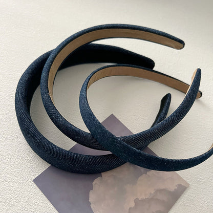 藍色布面寬版簡約髮箍－藏青小號款細節｜https://igowo.tw/