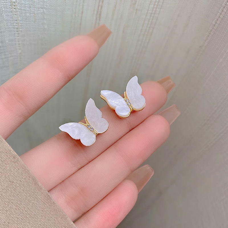 琺瑯銀針鑲鑽簡約耳環－細節特寫94｜https://igowo.tw/