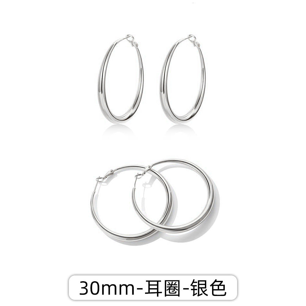 素圈簡約耳環－細節特寫4｜https://igowo.tw/