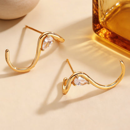 鋯石簡約耳釘－細節特寫2｜https://igowo.tw/
