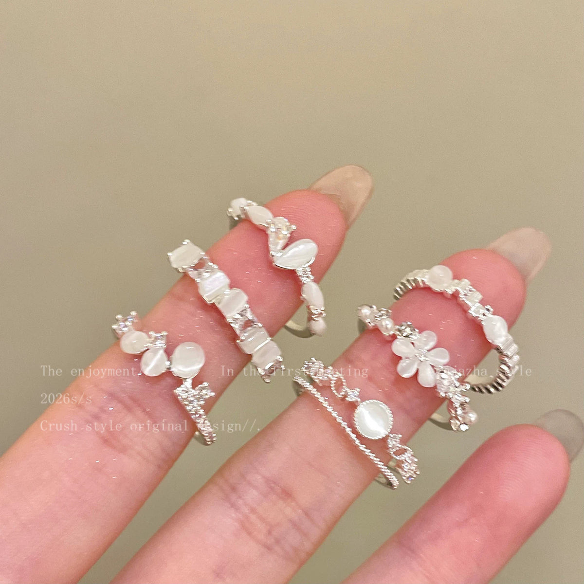 貓眼石愛心多層戒指－商品主圖｜https://igowo.tw/