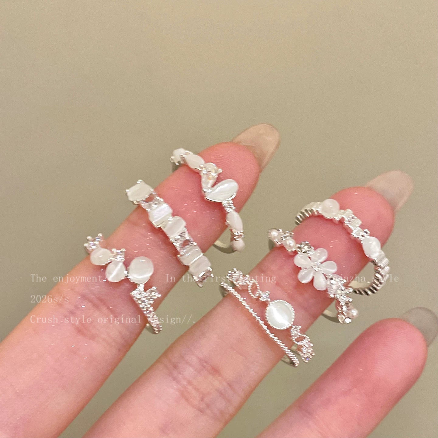 貓眼石愛心多層戒指－商品主圖｜https://igowo.tw/
