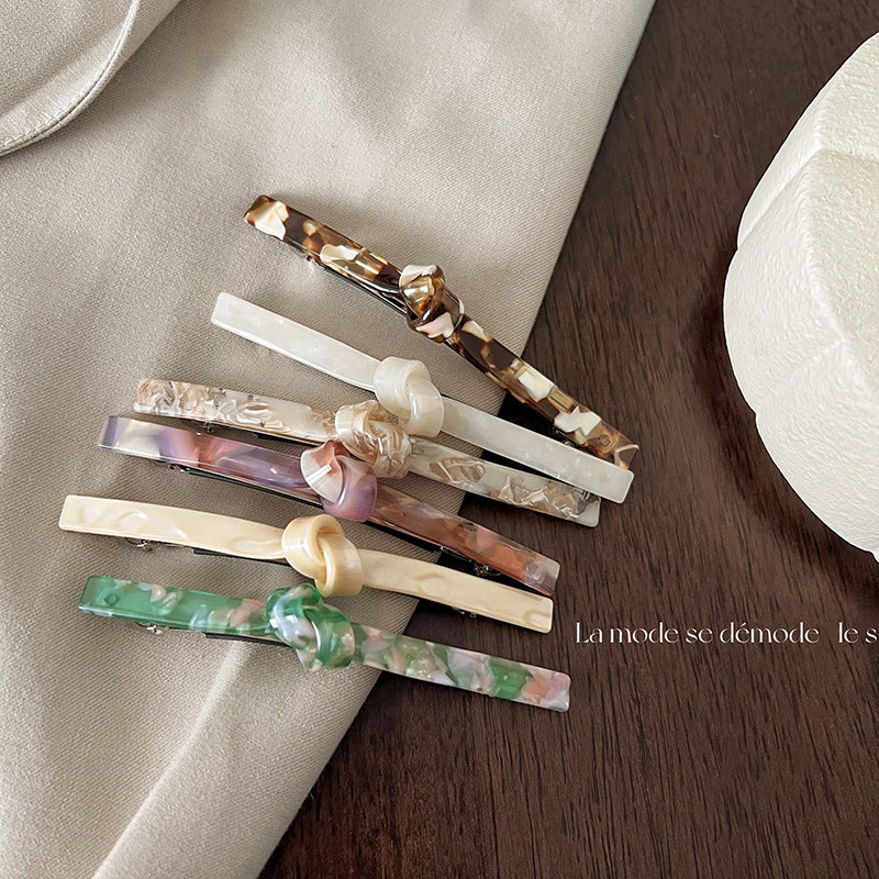 醋酸板材蝴蝶結髮夾－商品主圖｜https://igowo.tw/