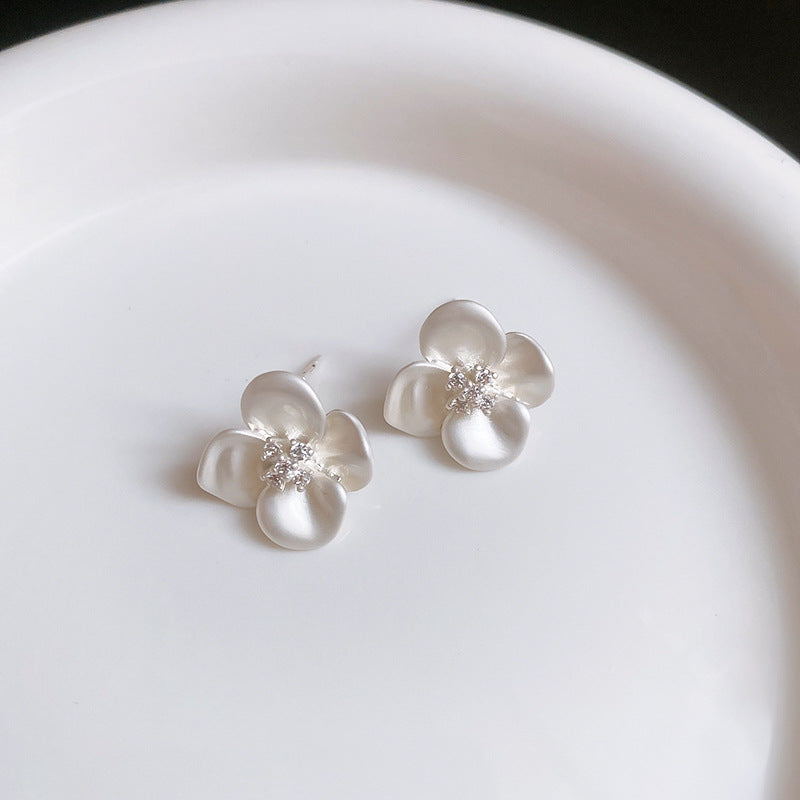 鋯石銀針花朵簡約耳釘