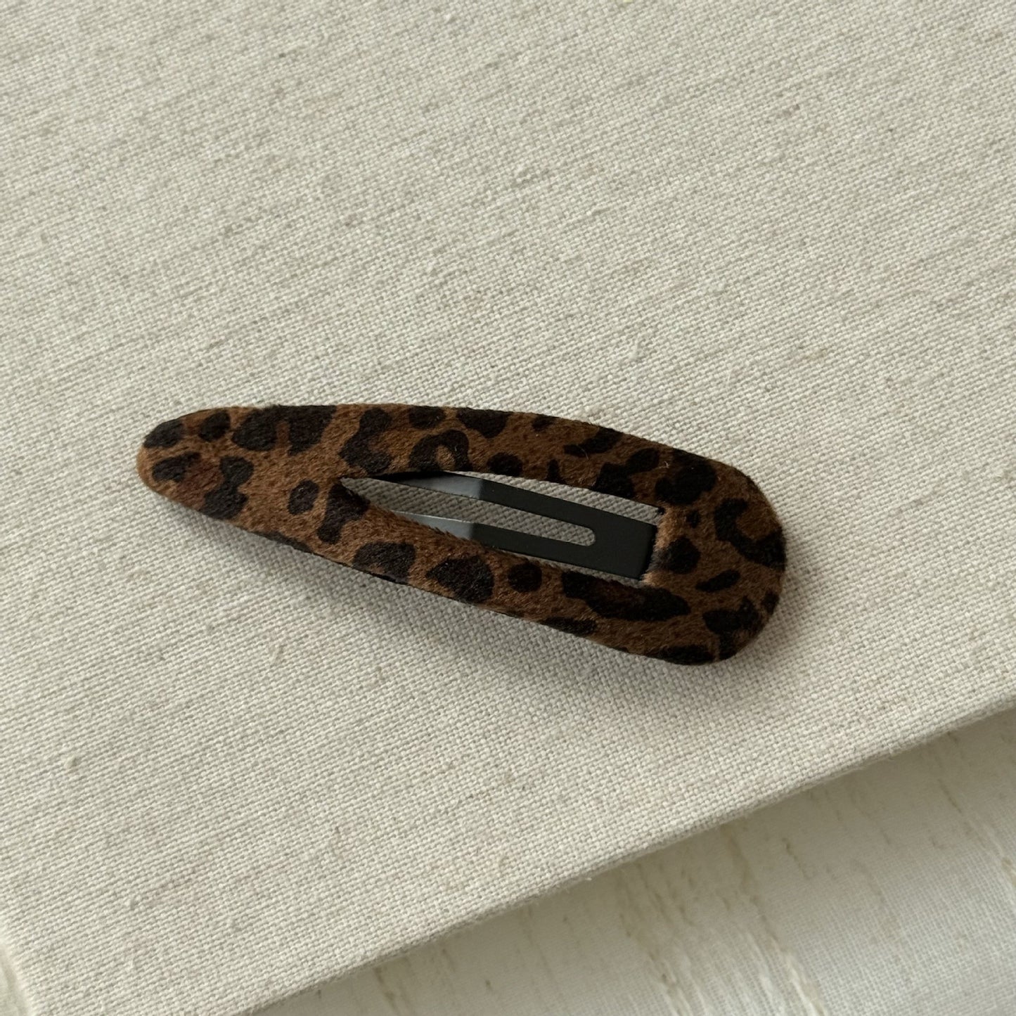 棕色豹紋髮夾