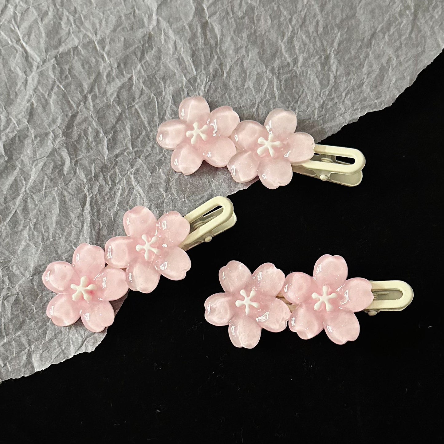 粉色櫻花髮夾－商品主圖｜https://igowo.tw/