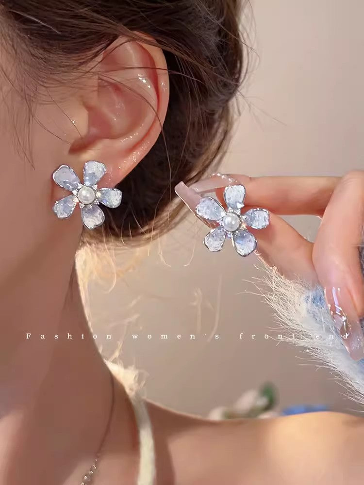 藍色珍珠花朵耳釘