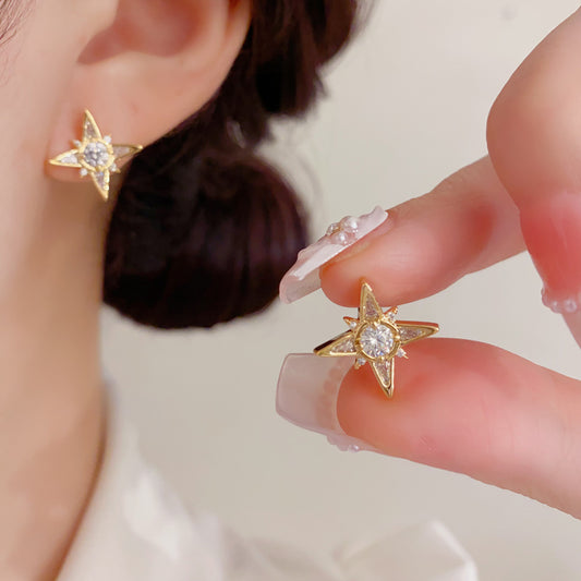 鋯石星星小巧簡約耳釘－商品主圖｜https://igowo.tw/