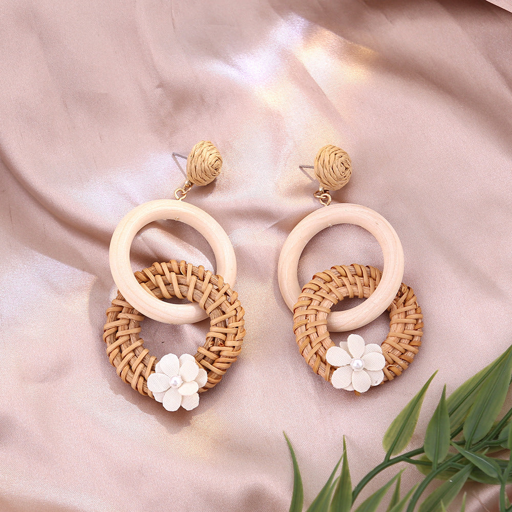 星星花朵耳環－/黃色款細節｜https://igowo.tw/