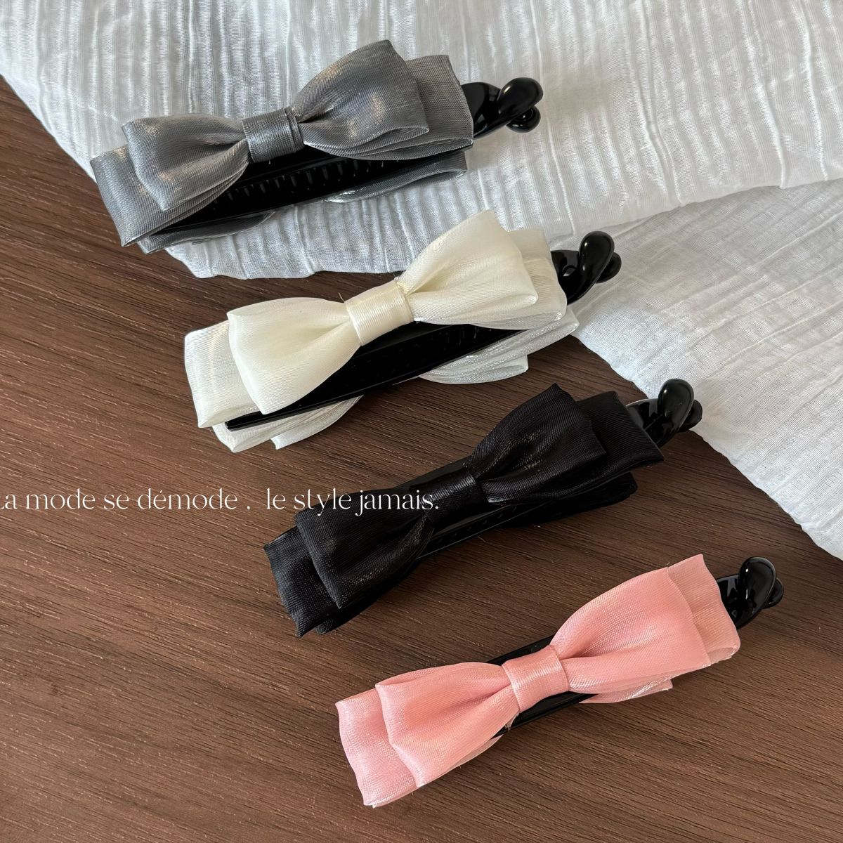 蝴蝶結雙層髮夾－商品主圖｜https://igowo.tw/