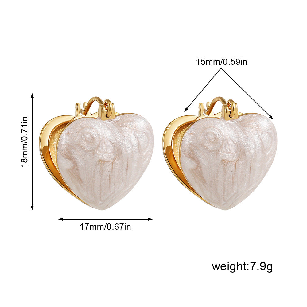 復古紅琺瑯愛心耳環－乳白色款細節｜https://igowo.tw/