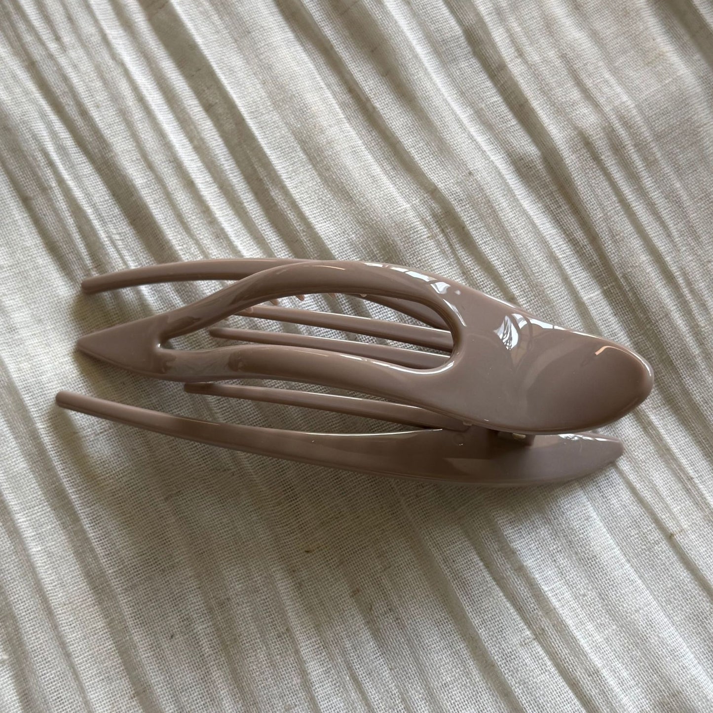 簡約經典鯊魚夾