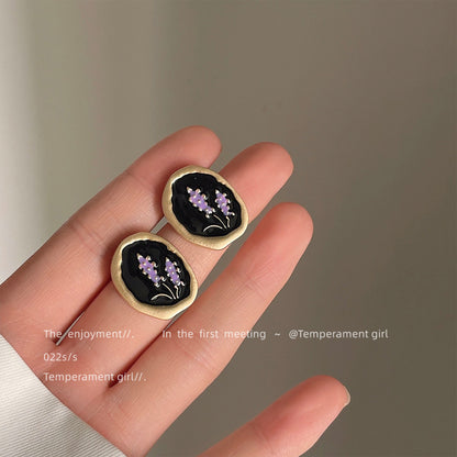 琺瑯銀針橢圓耳釘－商品主圖｜https://igowo.tw/
