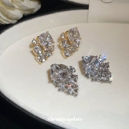 金色鋯石菱形電鍍耳釘－第二視角實拍｜https://igowo.tw/