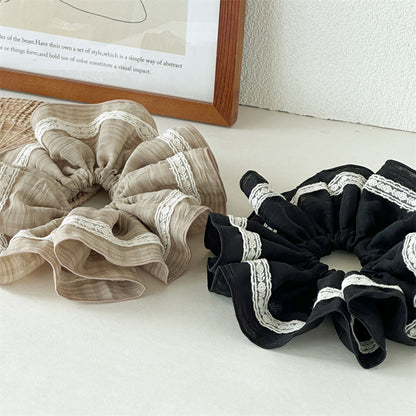 蕾絲大腸圈寬版髮圈－商品主圖｜https://igowo.tw/
