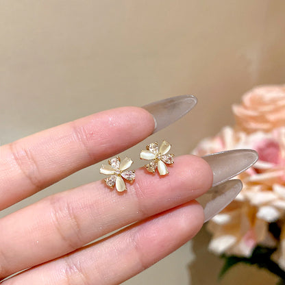 精致甜美貓眼石花朵耳釘
