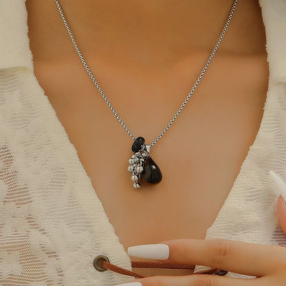 珍珠葡萄墜飾項鍊－細節特寫4｜https://igowo.tw/
