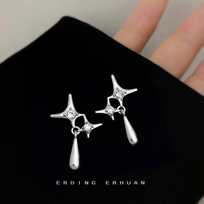 星星十字耳環－商品主圖｜https://igowo.tw/