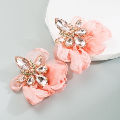 蕾絲金屬花朵鑲鑽耳環－彩色款細節2｜https://igowo.tw/