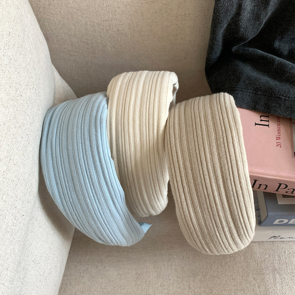 寬版簡約髮箍－商品主圖｜https://igowo.tw/