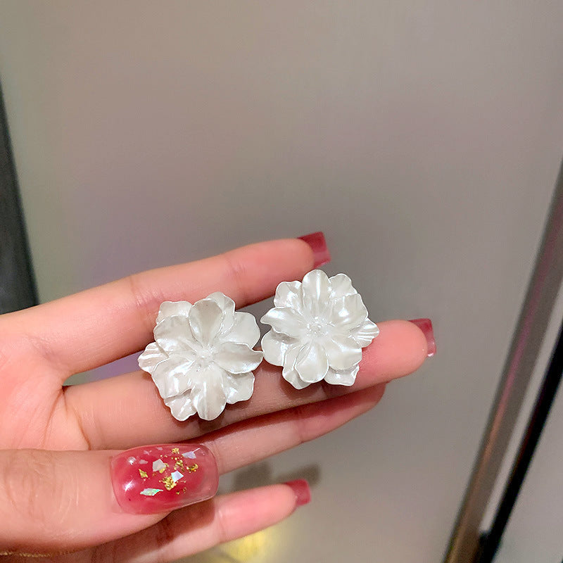 跨境甜美優雅花朵愛心珍珠耳釘小眾時尚文藝風耳環個性百搭耳飾女