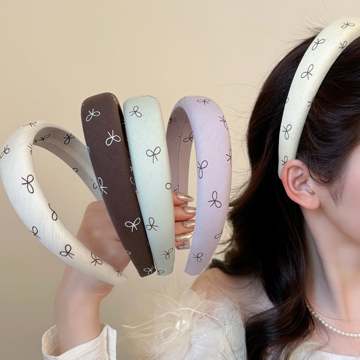蝴蝶結簡約髮箍－商品主圖｜https://igowo.tw/