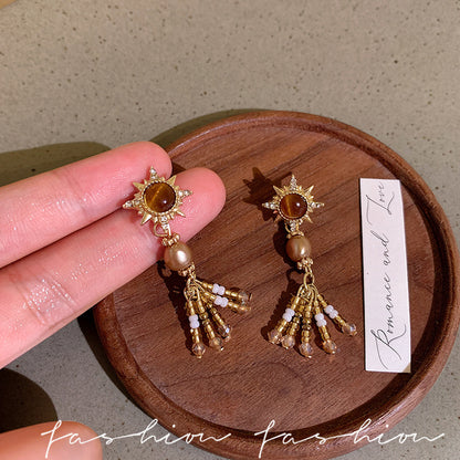 虎眼石星星流蘇耳環－商品主圖｜https://igowo.tw/