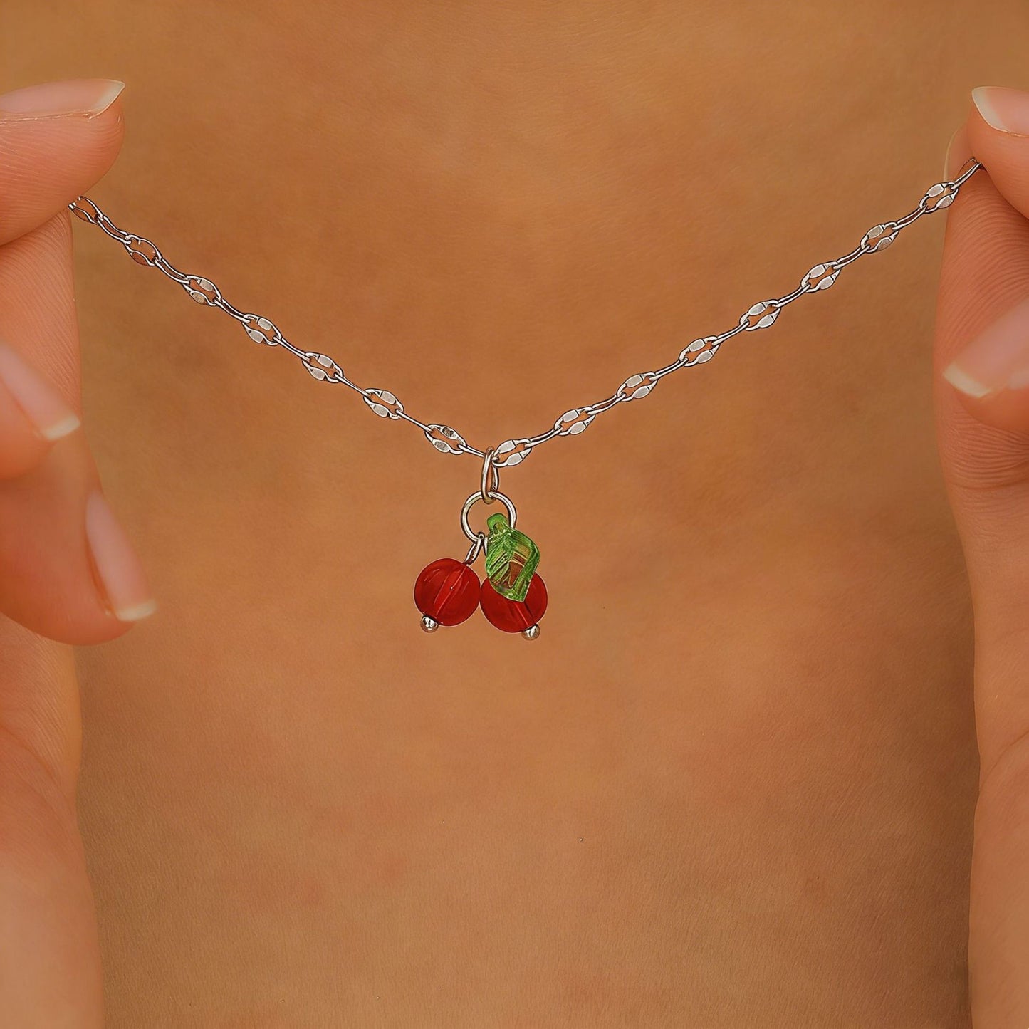 紅色櫻桃項鍊耳環組－細節特寫18｜https://igowo.tw/