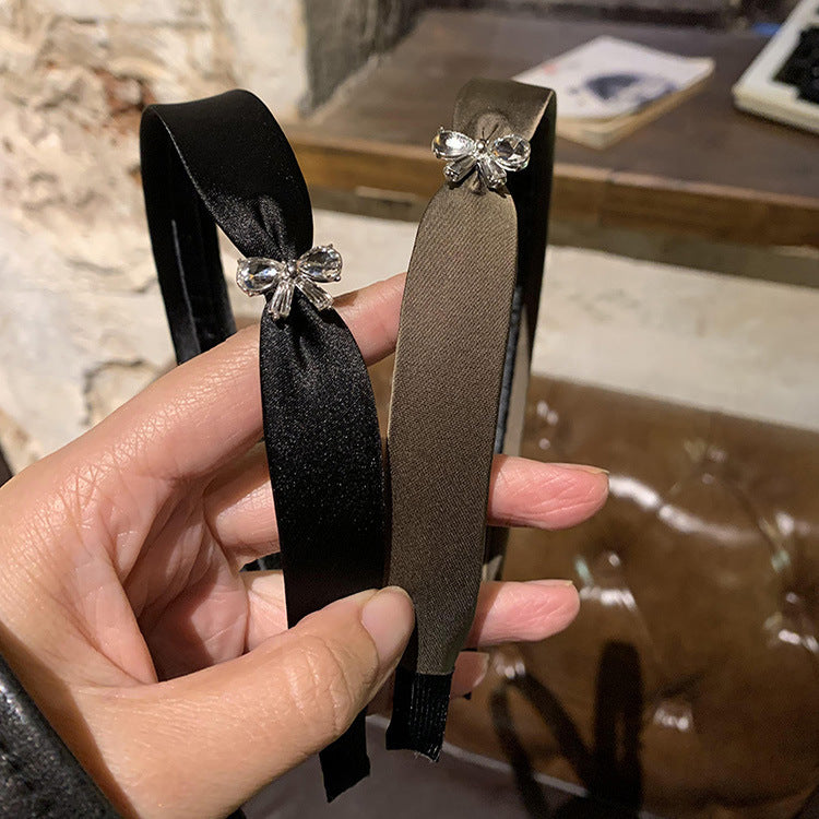 鋯石蝴蝶結髮箍－商品主圖｜https://igowo.tw/