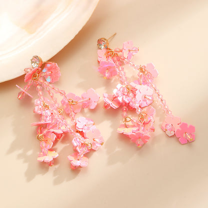 粉色串珠花朵流蘇耳環－第二視角實拍｜https://igowo.tw/