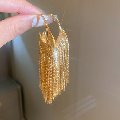 鋯石銀針樹葉流蘇耳環－49#鋼針-金色款細節｜https://igowo.tw/