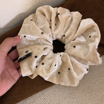 絨面波點復古髮圈－酒紅款細節｜https://igowo.tw/