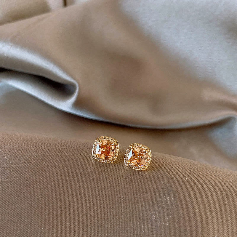 金色鋯石方形電鍍耳釘
