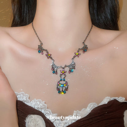 花朵流蘇鑲鑽項鍊－商品主圖｜https://igowo.tw/