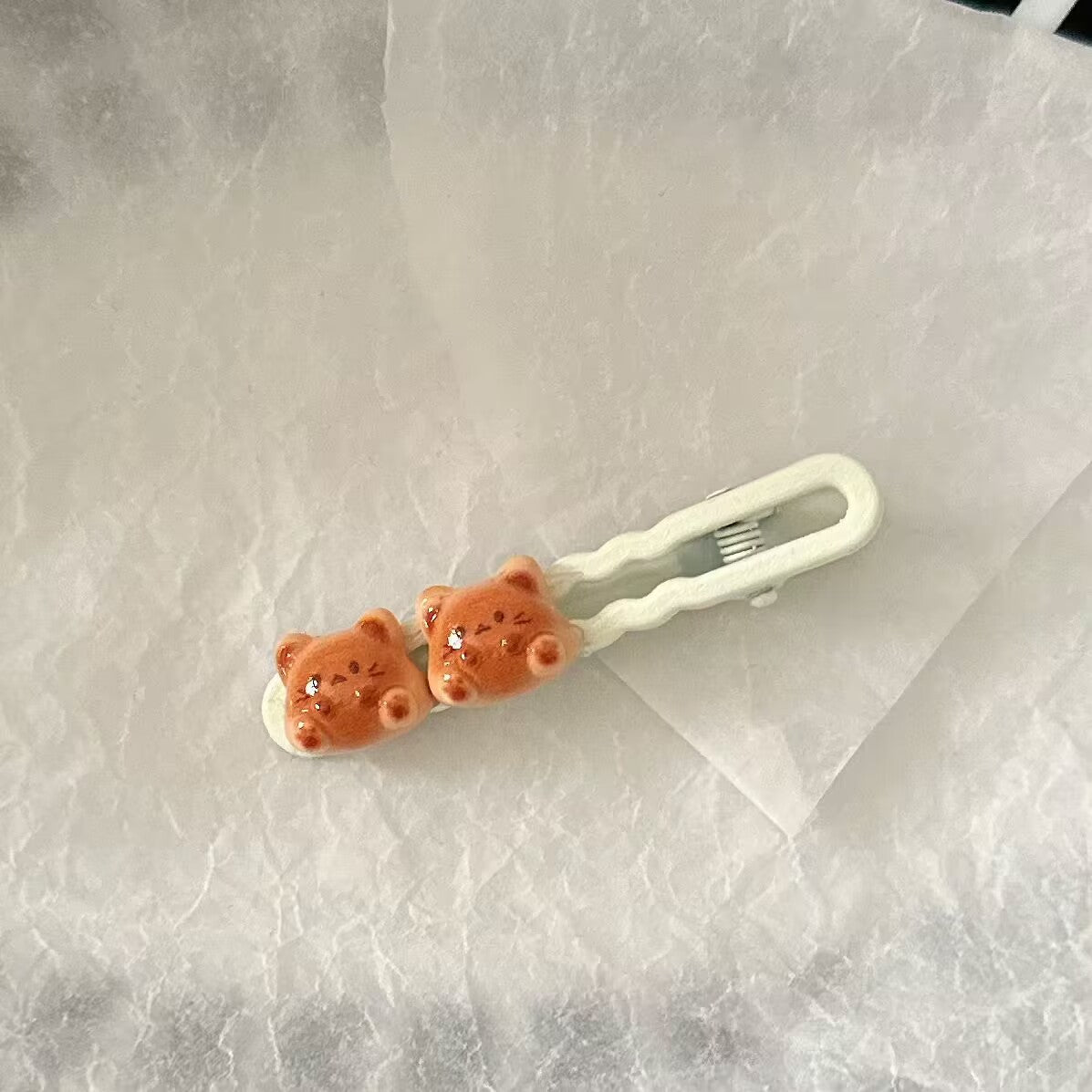 棕色貓咪波浪髮夾