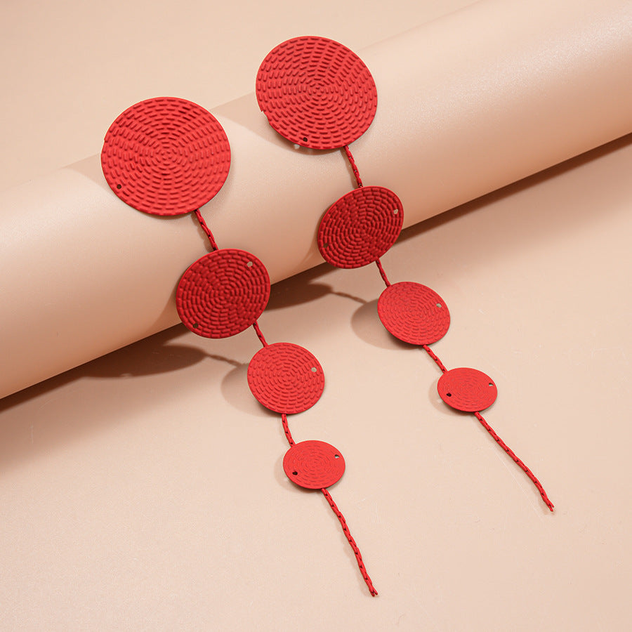 紅色金屬圓形流蘇耳環－4#銀針-紅色款實拍｜https://igowo.tw/