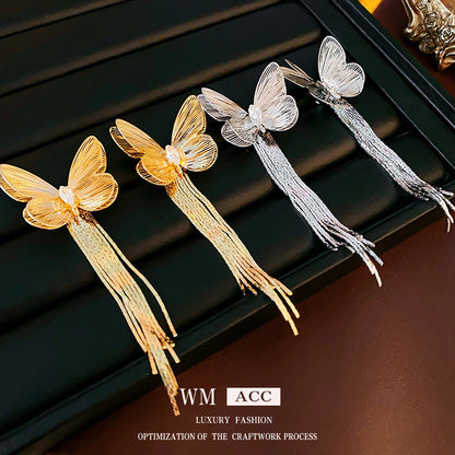 金色銀針蝴蝶流蘇耳釘－商品主圖｜https://igowo.tw/