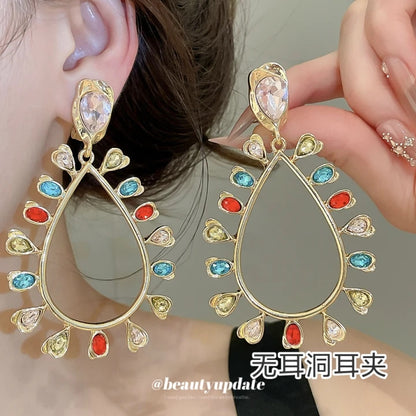 水滴流蘇復古耳夾－商品主圖｜https://igowo.tw/