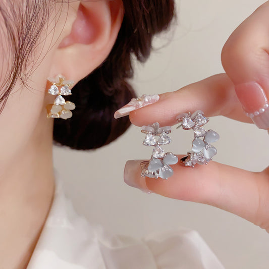 貓眼石花朵圓圈耳環－商品主圖｜https://igowo.tw/