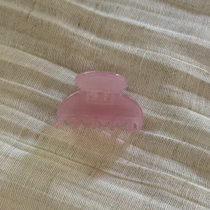 小巧簡約鯊魚夾