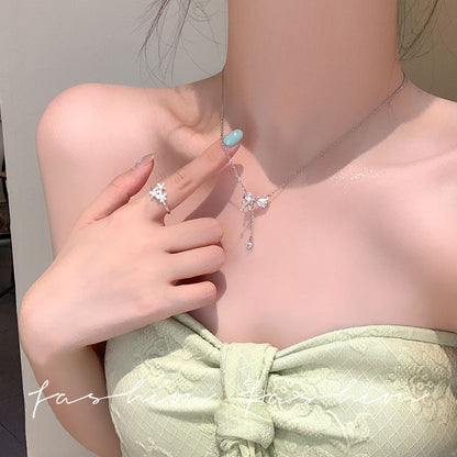 蝴蝶結墜飾項鍊－商品主圖｜https://igowo.tw/