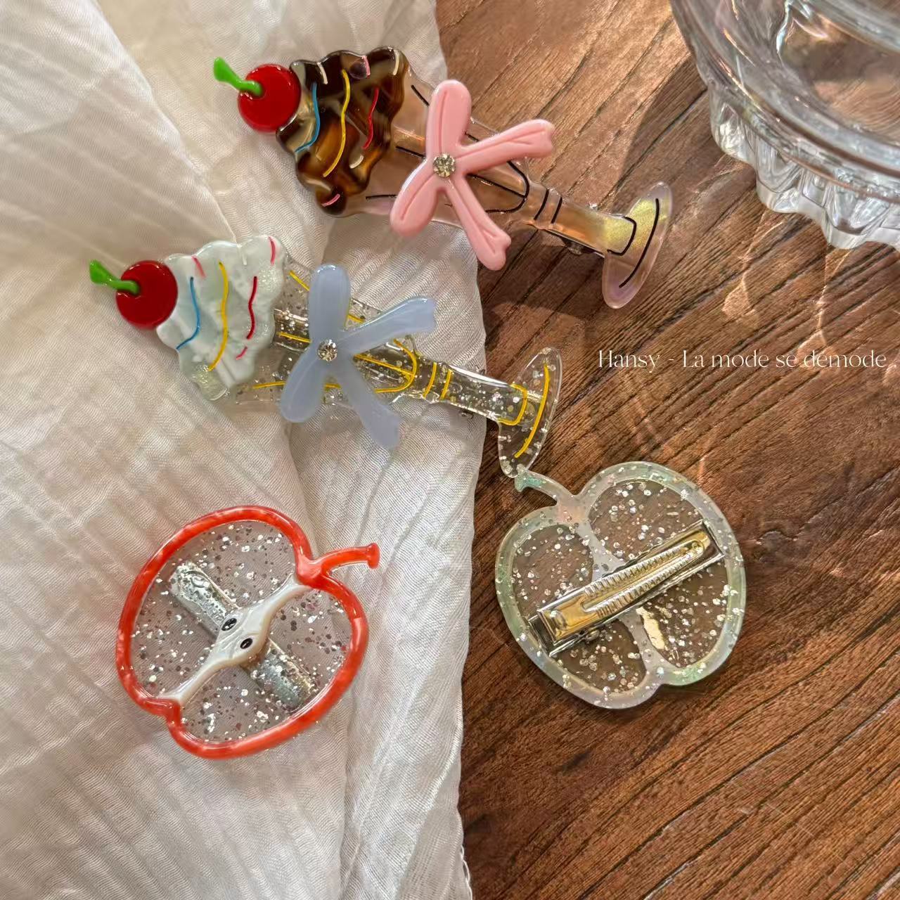 醋酸板材甜點鯊魚夾－商品主圖｜https://igowo.tw/