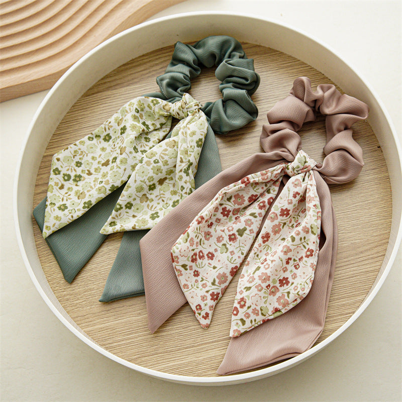 緞帶碎花蝴蝶結髮圈－藏青色款細節｜https://igowo.tw/