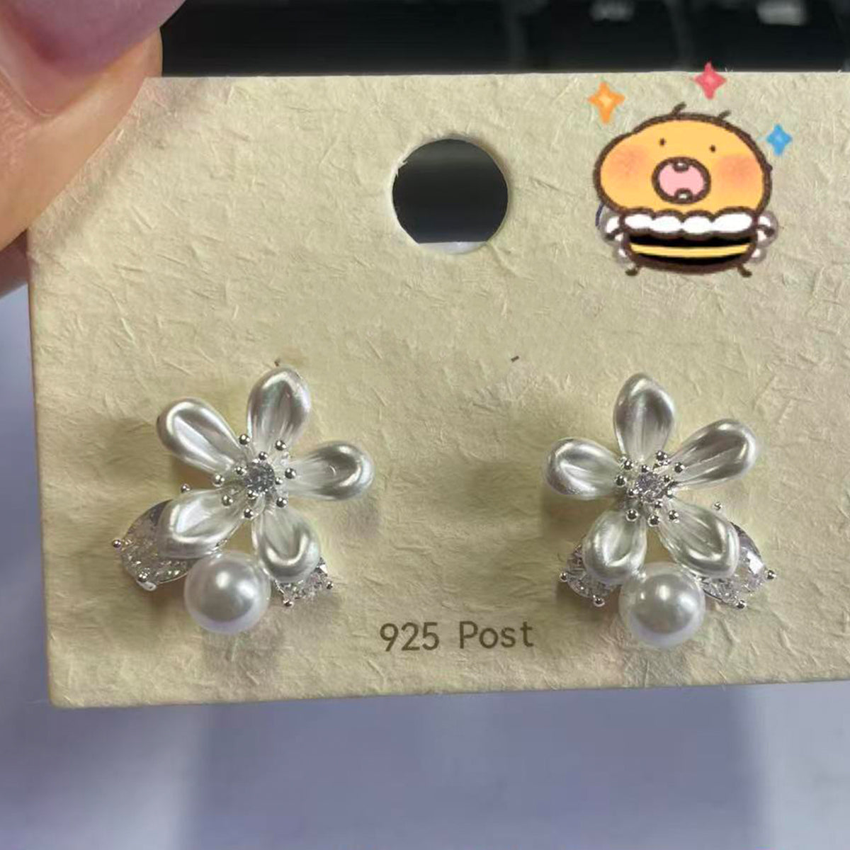 琺瑯珍珠花朵簡約耳釘