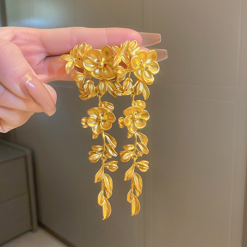 金屬花朵流蘇誇張耳環－細節特寫50｜https://igowo.tw/