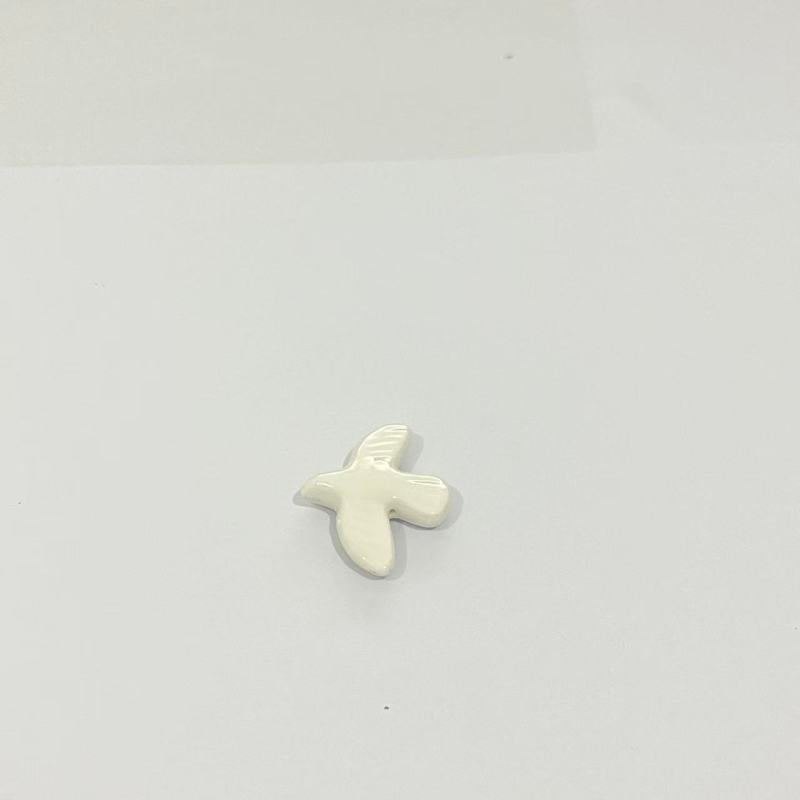 白色陶瓷長版項鍊