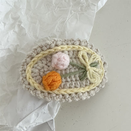 花朵刺繡編織髮夾－細節特寫5｜https://igowo.tw/